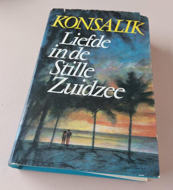 Konsalik - Liefde in de stille Zuidzee - gebonden met omslag, Boeken, Romans, Gelezen, Europa overig, Ophalen