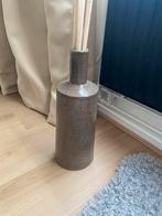 Als nieuw hoge vaas kruik bruin steen, Steen, Overige kleuren, Ophalen of Verzenden, Zo goed als nieuw