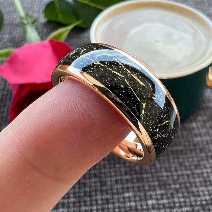 Trouwringen wolfraam - Kyann, Sieraden, Tassen en Uiterlijk, Ringen, Nieuw, Dame of Heer, Overige kleuren, Overige materialen