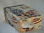 Donutmaker elektrisch Tristar, Ophalen of Verzenden, Gebruikt, Taarten of Cupcakes, Bakvorm