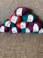 Pakket van 10 Bollen Basic Merino van Katia, Verzenden, Zo goed als nieuw, Breien of Haken, Wol of Garen