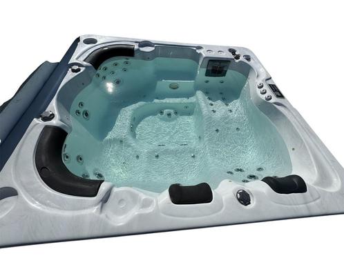 5 persoons calaite spas jacuzzi incl cover wit, Tuin en Terras, Zwembad-toebehoren, Ophalen
