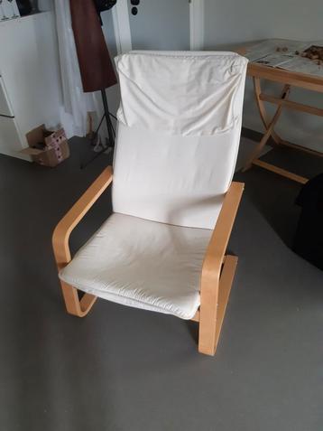 Stoel beschikbaar voor biedingen