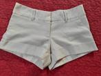 River Island broekje maat s, Kort, Ophalen of Verzenden, Maat 36 (S), Gedragen
