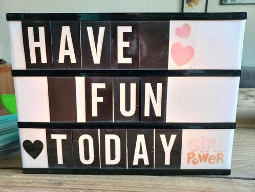 Letterbak met Licht & Letters/Afbeeldingen, Huis en Inrichting, Woonaccessoires | Overige, Gebruikt, Ophalen of Verzenden
