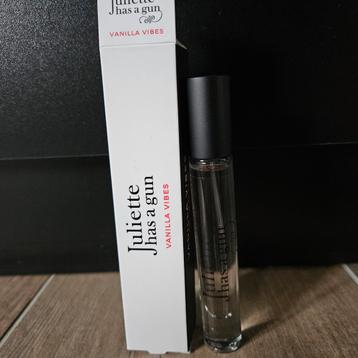 Juliette Has A Gun Vanilla Vibes Eau de parfum 7.5 ml  beschikbaar voor biedingen