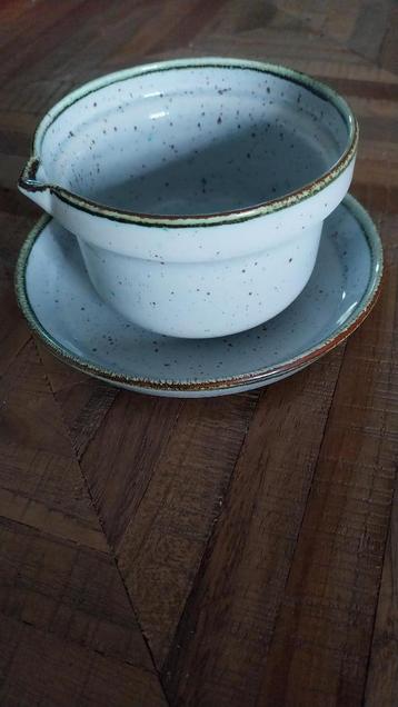 Vintage juskom grijs met spikkels beschikbaar voor biedingen