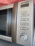 Sharp Magnetron - Express Cook & Defrost, Witgoed en Apparatuur, Gebruikt, Ophalen of Verzenden, Magnetron, Draaiplateau
