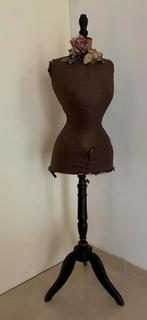Antieke Paspop, mannequin - Wespentaille, Duivenborst, Antiek en Kunst, Ophalen of Verzenden