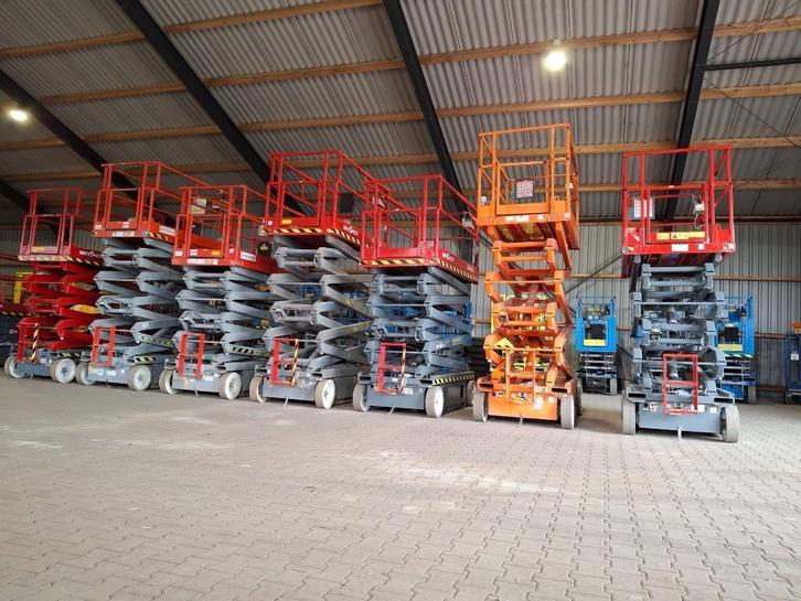 Skyjack SJIII4632 4x bouwjaar 2017 hoogwerker schaarhoogwerk, Zakelijke goederen, Machines en Bouw | Liften, Steigers en Ladders