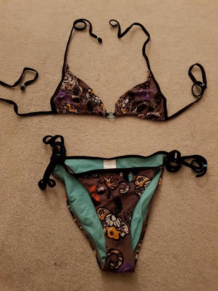 Bikini top maat 38 broek 36 badpak semikini zwemkleding, Kleding | Dames, Badmode en Zwemkleding, Zo goed als nieuw, Bikini, Verzenden