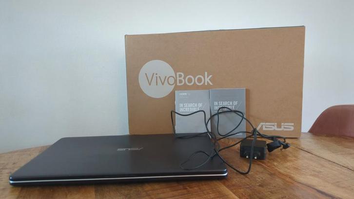 Asus Vivobook - A705U met Windows 11, Computers en Software, Windows Laptops, Zo goed als nieuw, 17 inch of meer, SSD, 2 tot 3 Ghz