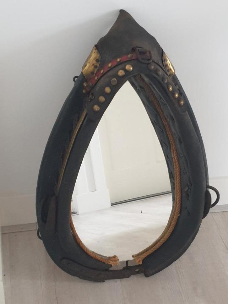 Antiek Halsjuk Spiegel - Trekpaard Decoratie, Antiek en Kunst, Antiek | Spiegels, 50 tot 100 cm, Minder dan 100 cm, Ovaal, Ophalen