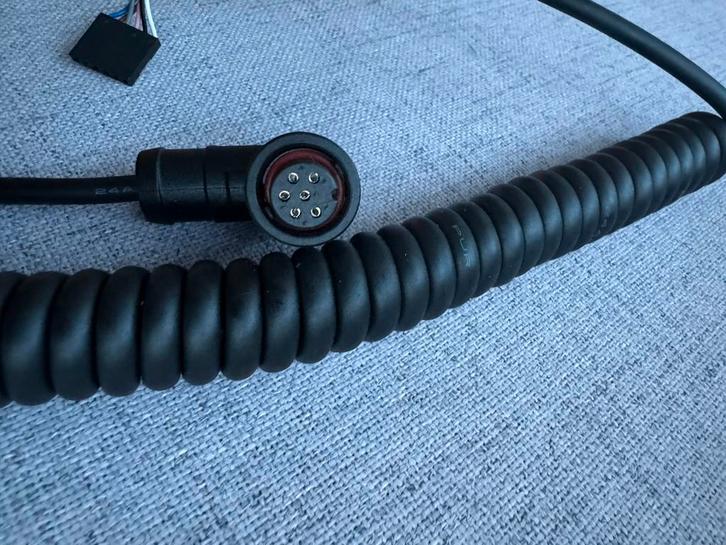 Nieuwe kabel voor Simrad RS87 handset, Watersport en Boten, Navigatiemiddelen en Scheepselektronica, Nieuw, Kabel of Apparatuur