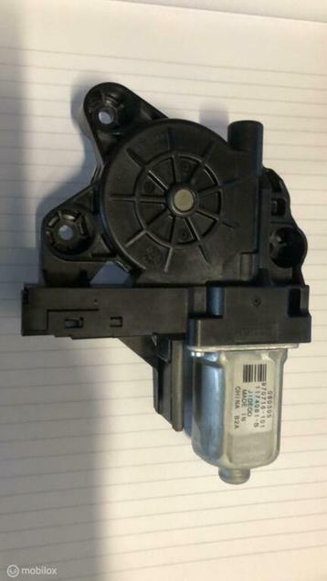 Raammotor rechtsachter Volvo V70 III ('07-'17) 1174081-B beschikbaar voor biedingen