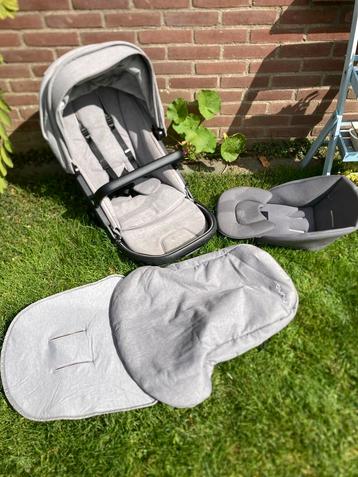 Nuna Demi Grow zitting Frost beschikbaar voor biedingen