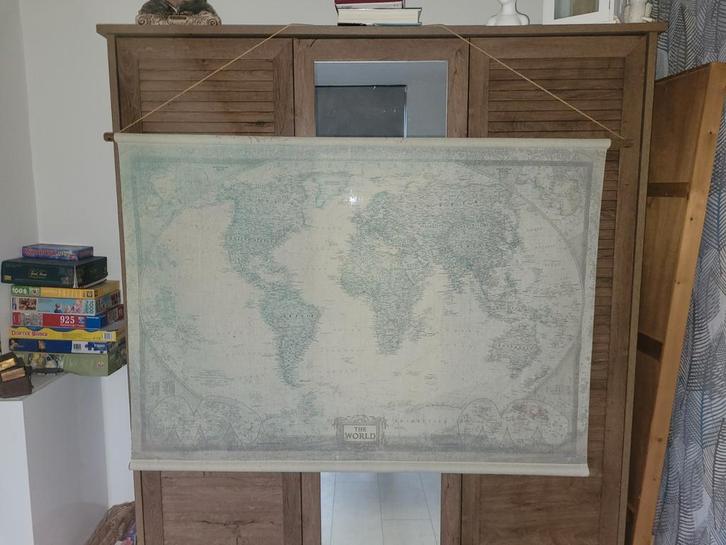 Linnen Wanddoek Wereldkaart 105x155cm, Antiek en Kunst, Antiek | Schoolplaten, Ophalen