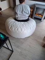 Witte leren poef - makkelijk schoon te maken!, Huis en Inrichting, Zitzakken, Ophalen, Gebruikt, Wit, Zitzak