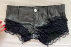 Sexy kort wetlook zwart broekje met kant, Kleding | Dames, Zwart, Verzenden