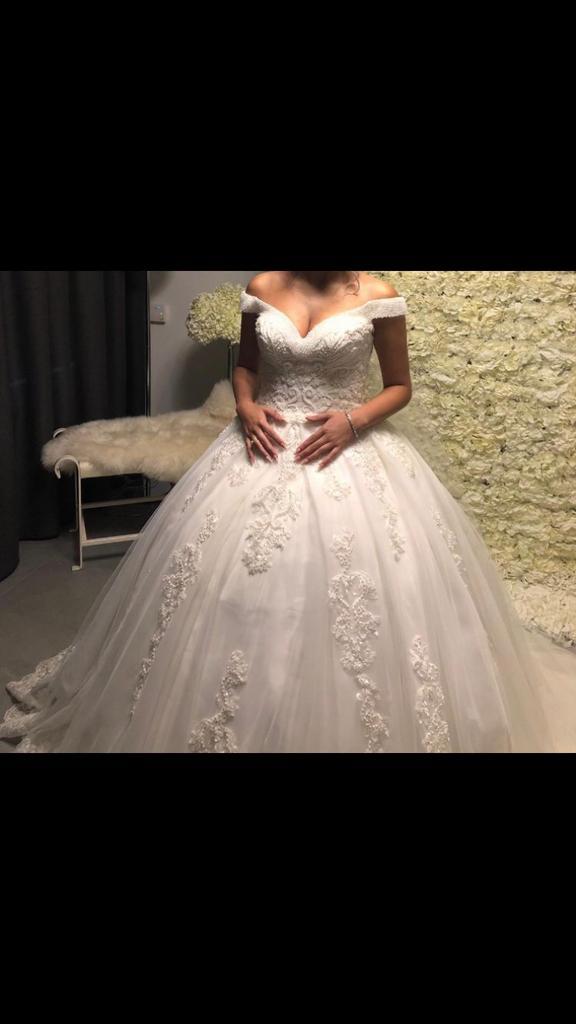 Deze prachtige en unieke bruidsjurk staat te koop!!, Kleding | Dames, Trouwkleding en Trouwaccessoires, Zo goed als nieuw, Trouwjurk
