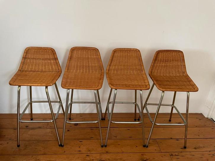 Rohé Noordwolde barkrukken, Huis en Inrichting, Barkrukken, Gebruikt, 60 tot 90 cm, 4 krukken, Ophalen