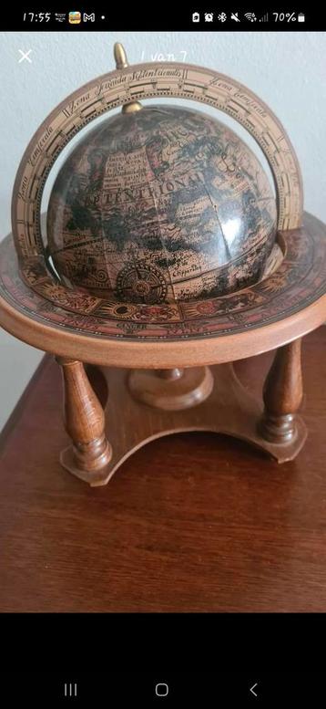 Vintage Wereldbol Tafelmodel Decoratie beschikbaar voor biedingen