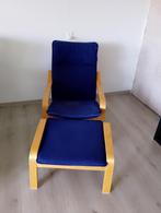 Poang Stoel IKEA (oude versie) met voetenbank blauw, Huis en Inrichting, Stoelen, Ophalen, Hout, Gebruikt, Blauw