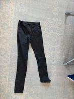 Mooie zwarte spijkerbroek mt 34 Vero Moda, Vero moda, Zwart, Ophalen of Verzenden, Zo goed als nieuw
