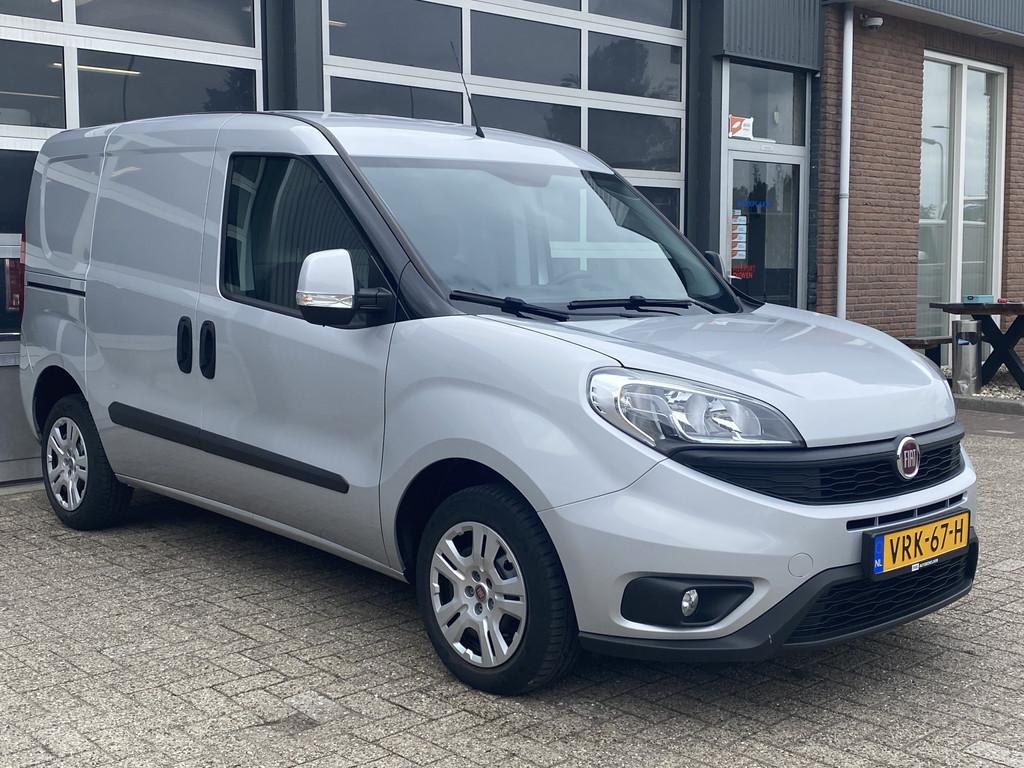 Fiat Dobló Cargo 1.3 MJ L1H1 SX Marge Btw en Bpm vrij Airco, Voorwielaandrijving, Euro 5, Stof, Gebruikt