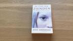 José Saramago - De stad der zienden, Ophalen of Verzenden, Zo goed als nieuw, Nederland, José Saramago
