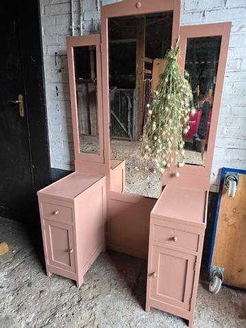 Vintage Kaptafel met Spiegel & Kastjes beschikbaar voor biedingen