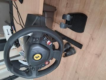 Game stuur  beschikbaar voor biedingen
