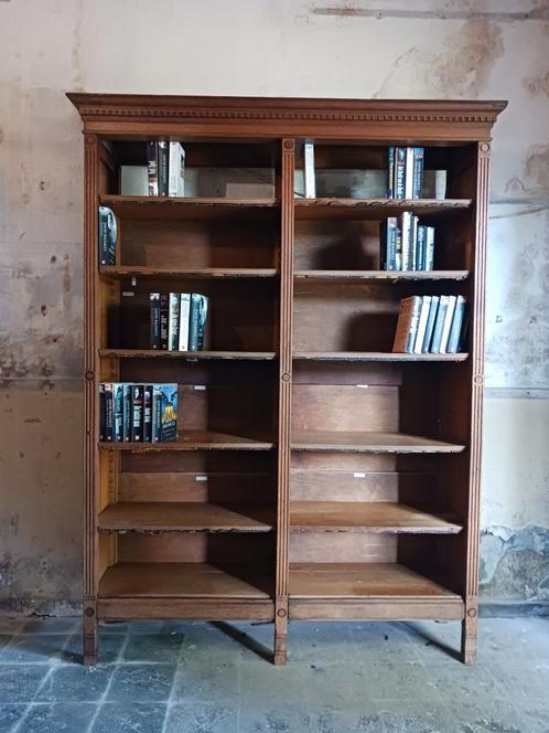 Grote Antieke Boekenkast, Antiek en Kunst, Antiek | Meubels | Kasten, Ophalen