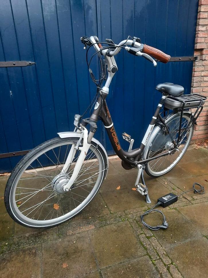 Vogue electrische fiets, 52cm frame nette fiets met  storing, Fietsen en Brommers, Elektrische fietsen, Gebruikt, Overige merken