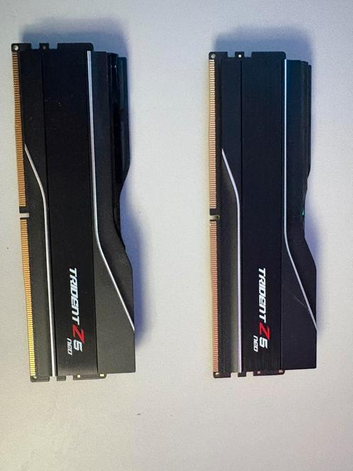 2x16GB G.Skill Trident Z5 Neo DDR5 (F5-6000J3038F16GX2-TZ5N), Computers en Software, RAM geheugen, Zo goed als nieuw, Desktop
