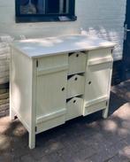 commode van geverfd grenenhout, Kinderen en Baby's, Kinderkamer | Commodes en Kasten, Ophalen, Gebruikt, 50 tot 70 cm, 100 cm of meer