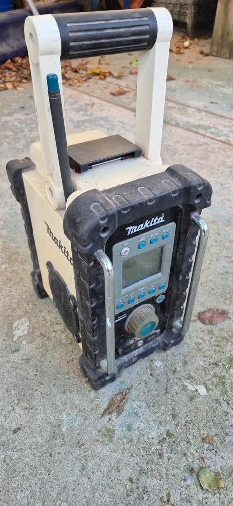 Makita bouwradio, Audio, Tv en Foto, Radio's, Zo goed als nieuw, Bouwradio, Ophalen of Verzenden