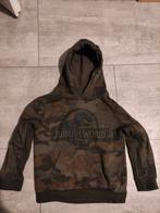 Jurassic Park Camouflage Hoodie mt. 122, Ophalen of Verzenden, Zo goed als nieuw, Jongen, Trui of Vest