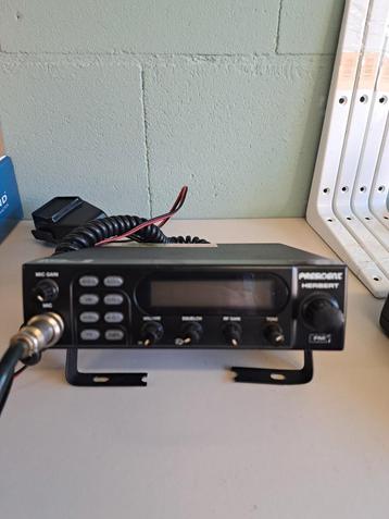 President Herbert CB Radio beschikbaar voor biedingen