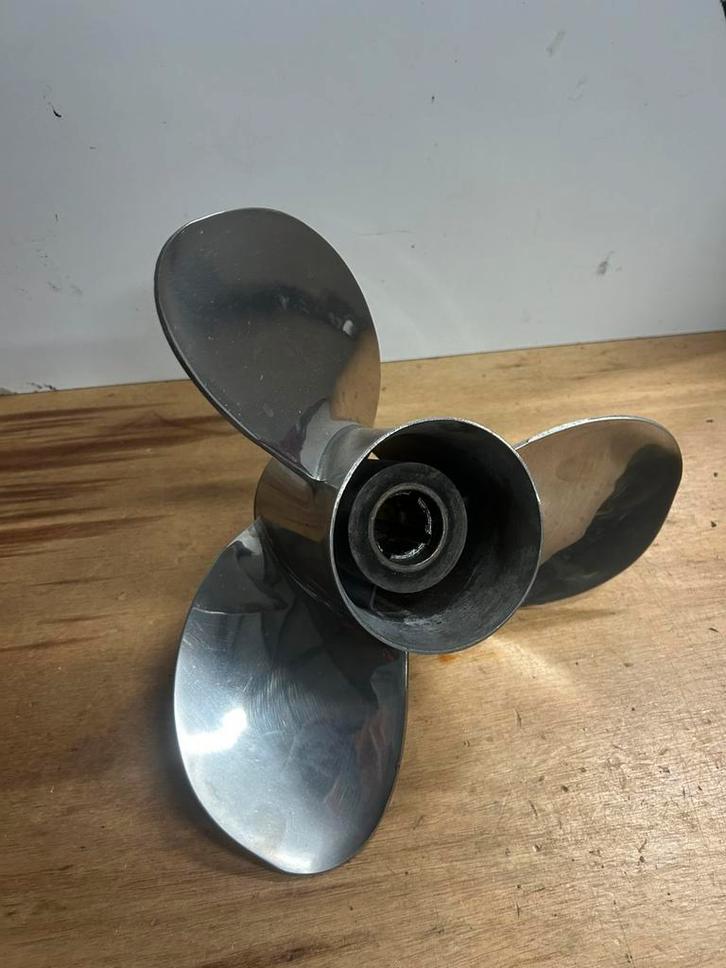 Vengeance Rvs propeller / schroef buitenboordmotor 14 pitch, Watersport en Boten, Bootonderdelen, Gebruikt, Motor en Techniek