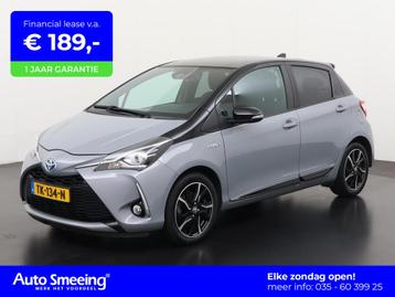 Toyota Yaris 1.5 Hybrid Bi-Tone Plus | Panoramadak | Camera  beschikbaar voor biedingen