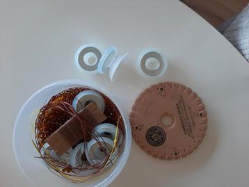 Matrialen om sieraden te maken.  beschikbaar voor biedingen