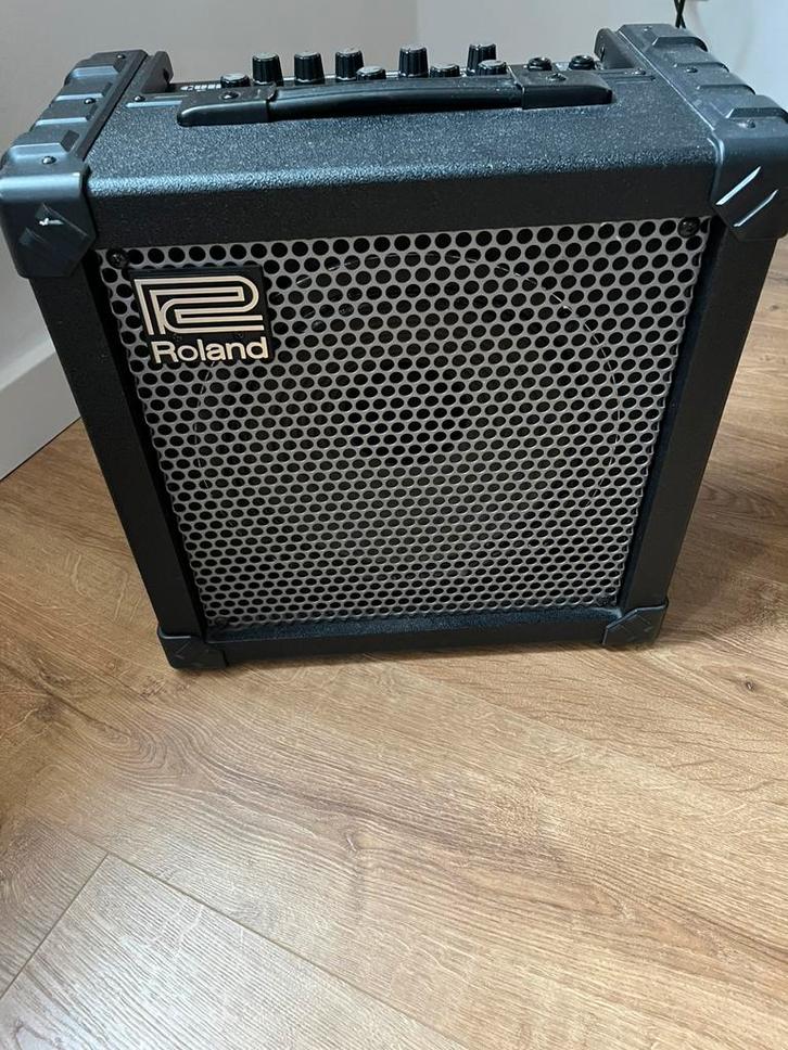 Roland Cube 30 COSM gitaarversterker, Muziek en Instrumenten, Versterkers | Bas en Gitaar, Gebruikt, Gitaar, Minder dan 50 watt