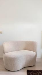 WOOOD fauteuil Stone crème bouclé met leuning rechts, Huis en Inrichting, Banken | Sofa's en Chaises Longues, Ophalen, Eenpersoons