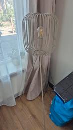 Lamp beige, Huis en Inrichting, Lampen | Vloerlampen, Ophalen, Zo goed als nieuw, Minder dan 100 cm