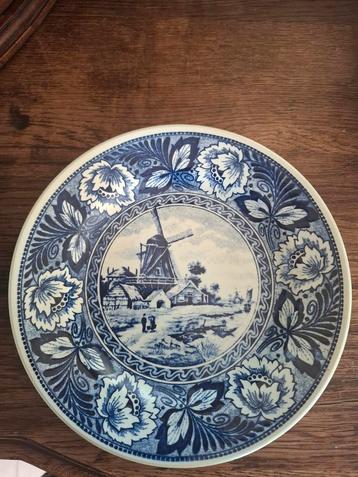 2 Delfts Blauw Borden - Boch  beschikbaar voor biedingen