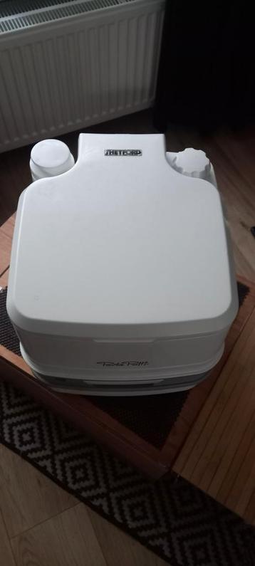 Thetford porta potti Met verzwaarde bak / tafel. beschikbaar voor biedingen