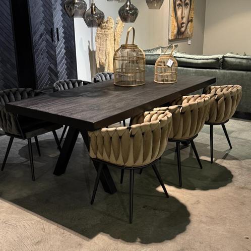 Massief robuuste tafel zwart 220x100cm Showroom model, Huis en Inrichting, Tafels | Eettafels, Nieuw, 50 tot 100 cm, 200 cm of meer