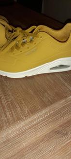 Skechers, Kleding | Dames, Schoenen, Ophalen of Verzenden, Zo goed als nieuw, Geel, Sneakers of Gympen