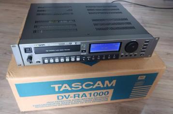 Tascam DV-RA1000 ( Twee stuks 1 koop) beschikbaar voor biedingen